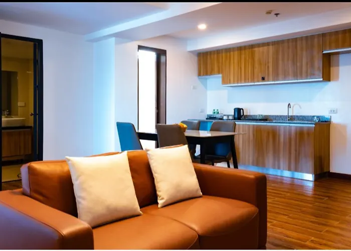 W9 And Hotel 4*