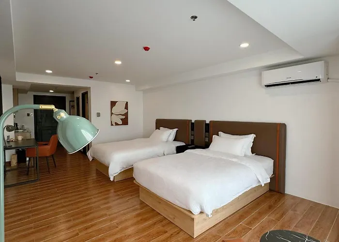 Hotel W9 And